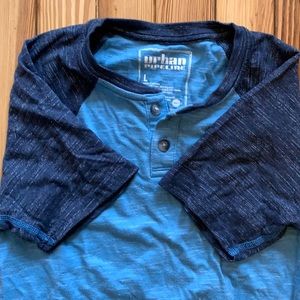 Urban pipeline size L Henley shirt short sleeves